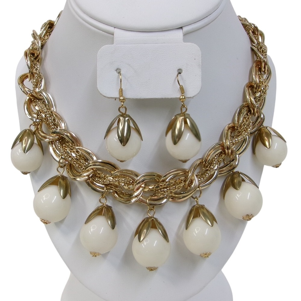 Vintage Chunky Gold Chain White Bauble Bead Necklace & Earrings Set